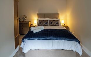 VIaduct Guest House