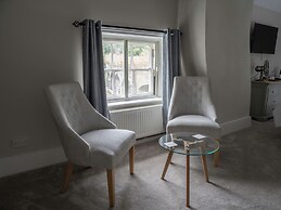 VIaduct Guest House