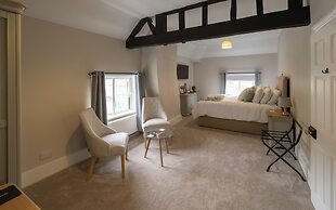 VIaduct Guest House