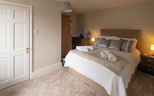 VIaduct Guest House