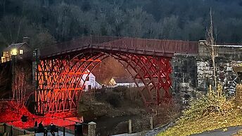 VIaduct Guest House