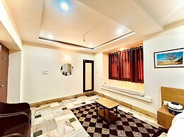 Hotel vrinda palace