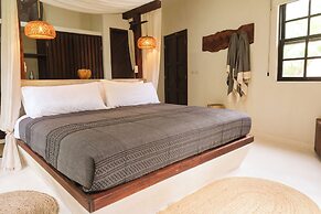 Padma Ha Retreats