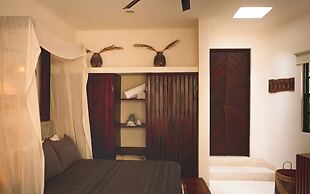Padma Ha Retreats