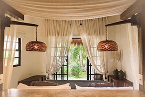 Padma Ha Retreats