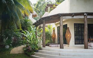 Padma Ha Retreats