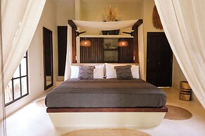 Padma Ha Retreats