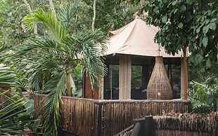 Padma Ha Retreats