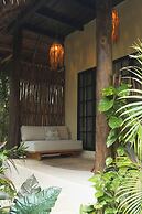 Padma Ha Retreats