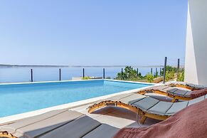Apartina Boutique Suites