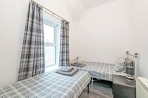 Two Bedroom Apartment by Guestz