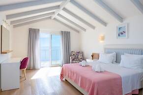 Villa Penelope With 4 Bedrooms and 3 Bathrooms