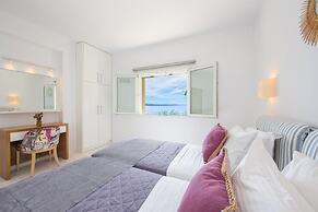Villa Penelope With 4 Bedrooms and 3 Bathrooms