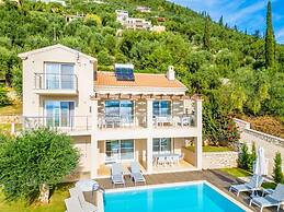 Villa Penelope With 4 Bedrooms and 3 Bathrooms
