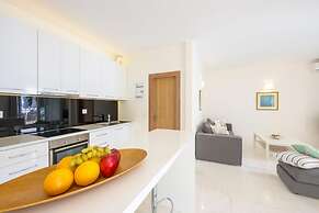 Villa Penelope With 4 Bedrooms and 3 Bathrooms