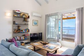 Villa Penelope With 4 Bedrooms and 3 Bathrooms