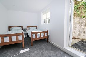 Thistle Villa