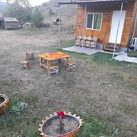 Wooden House Tsunda