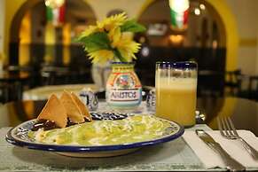 Hotel Aristos Puebla