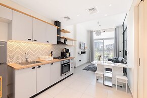 Dubai Hills Sleeps 4 in a Great Location