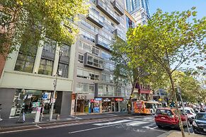 A Cozy CBD Studio Near Melbourne Central