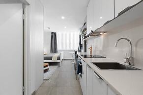 A Modern Beach Studio, 5min Walk to Bondi Beach