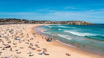 A Modern Beach Studio, 5min Walk to Bondi Beach
