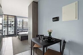 A Stylish Studio Right Next to Southern Cross