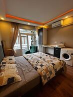 White Lotus Suites