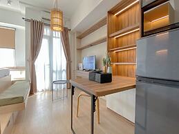 Cozy And Functional Studio Apartment At Vasanta Innopark