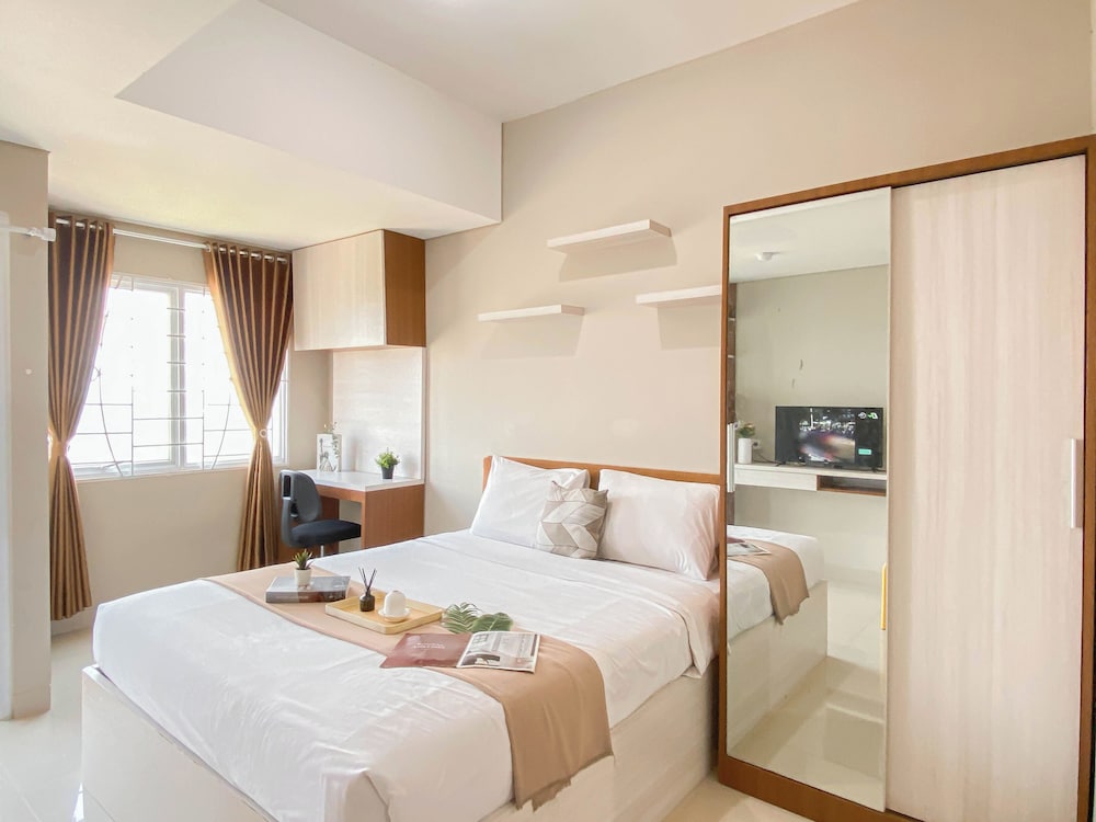 Minimalist Style Studio At Royal Sentul Park Apartment