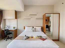 Minimalist Style Studio At Royal Sentul Park Apartment