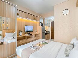 Warm Contemporary Studio Apartment At Transpark Cibubur