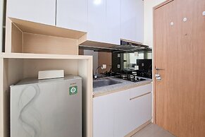 Comfy And Functional Studio At Apartment B Residence