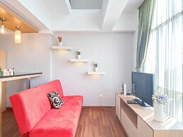 Contemporary Studio Loft Apartment At Park View Condominium