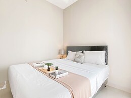 Soft Grey 1Br At Royal Sentul Park Apartment