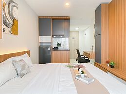 Wooden Space Studio At Meikarta Apartment