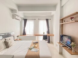 Basic Look Studio At Patraland Urbano Apartment