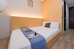 Studio Next To Mall At Transpark Bintaro Apartment