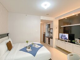 Basic Studio At Apartment Woodland Park Residence