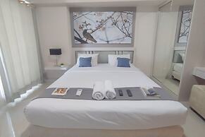 Spacious And Modern Studio At Tanglin Supermall Mansion Apartment