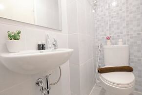 Functional Studio Apartment Tokyo Riverside Pik 2
