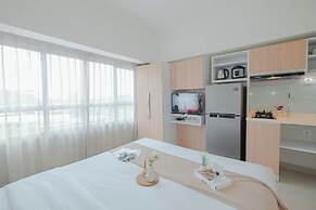 Basic Studio Apartment At Springlake Summarecon Bekasi