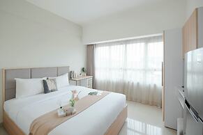 Basic Studio Apartment At Springlake Summarecon Bekasi