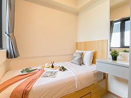 Spacious Warm 2Br At Apartment Meikarta