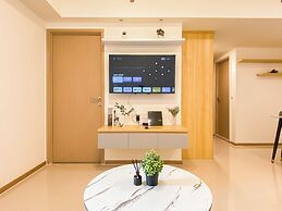 Spacious Warm 2Br At Apartment Meikarta