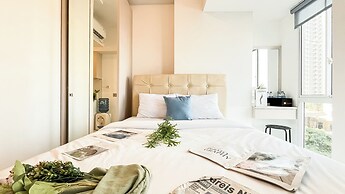 Small Minimalist Studio Apartment At Tokyo Riverside Pik 2
