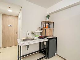 Modern Minimalist With Wooden Touch Studio At Apartment Meikarta