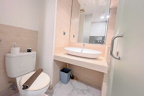 Minimalist Look Studio Apartment At Art Deco