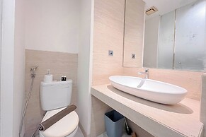 Minimalist Look Studio Apartment At Art Deco